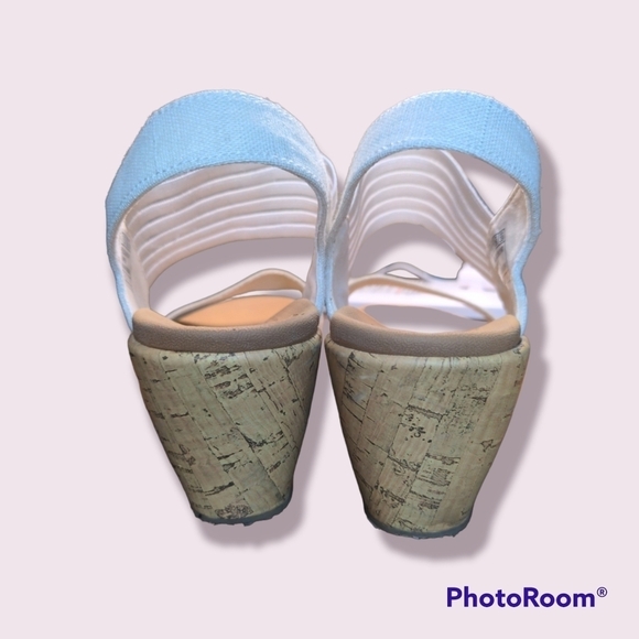Cali Sandals by Skechers Luxe Foam Stretch Wedge - Picture 5 of 10